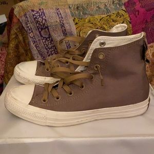 Waterproof Converse High Tops, Khaki Size 7.5